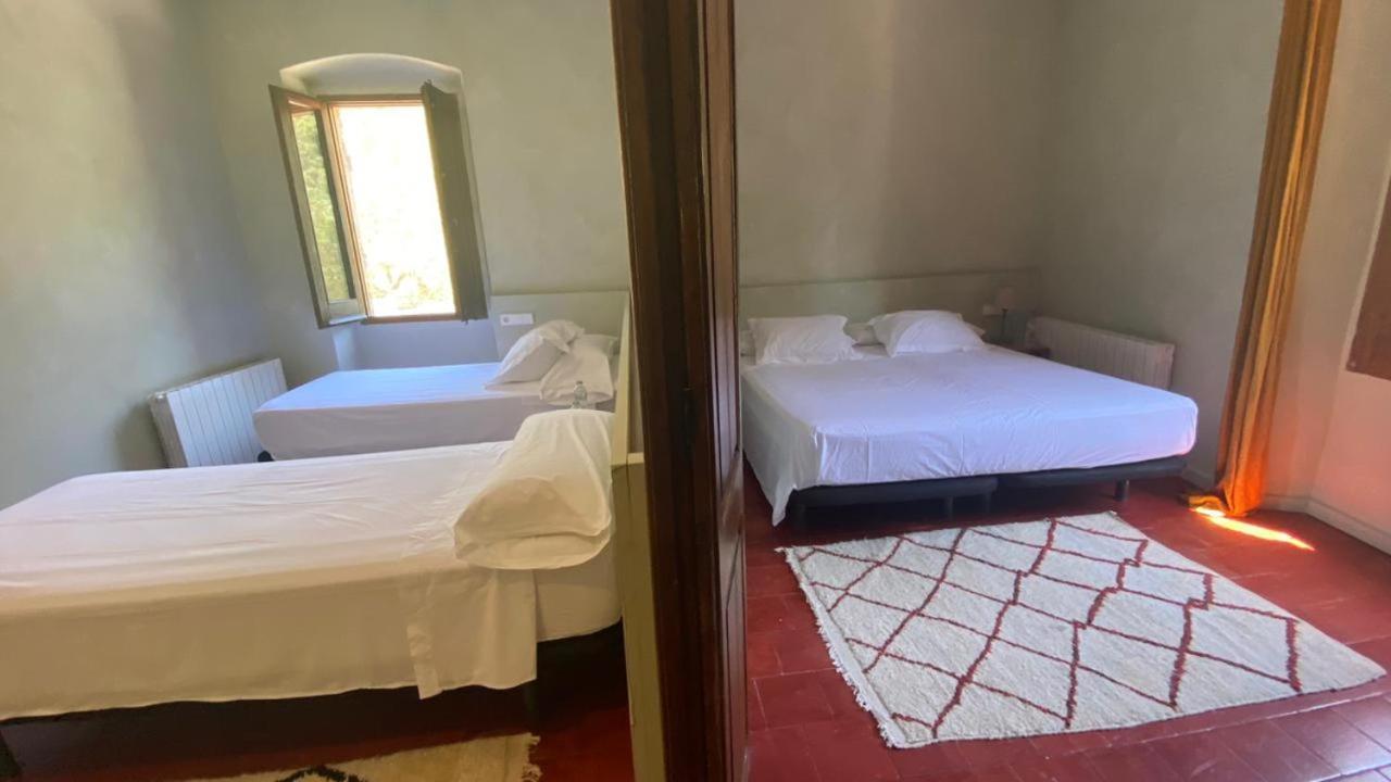 Hostal De Bianya La Vall de Bianya Dış mekan fotoğraf